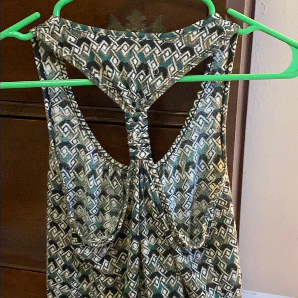 Tank top - Picture 2 of 3